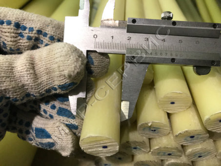 Капролон ф20х1000 стержень ТУ 6-06-142-90 Капролон ф20х1000 стержень ТУ 6-06-142-90