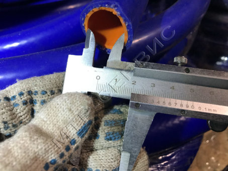 Рукав силиконовый 22мм P=10Атм (арм. 2 слоя) Рукав силиконовый 22мм P=10Атм (арм. 2 слоя)